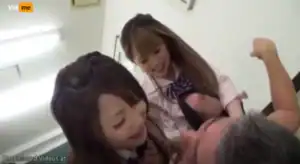 Cerita Seru Cewek Cantik Mendesah Kesakitan di Gilir Rame Rame