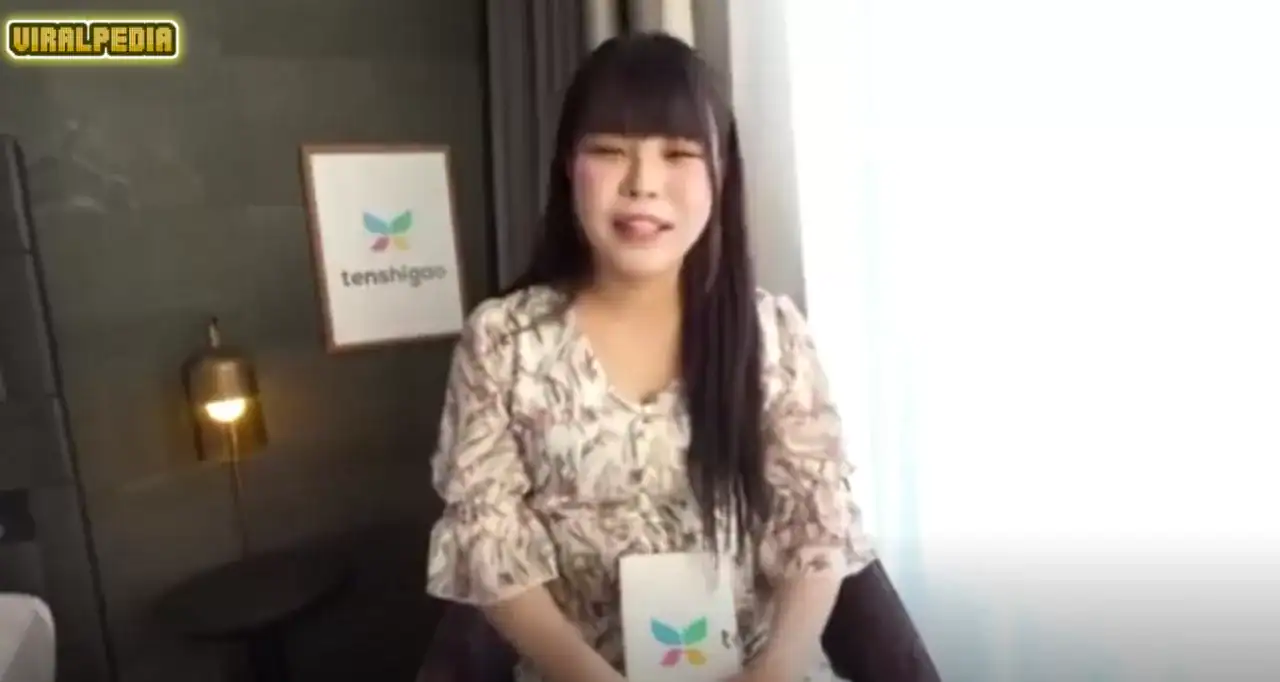 8 Video Abg Cupu Cantik Mengungkapkan Kesakitan yang Luar Biasa