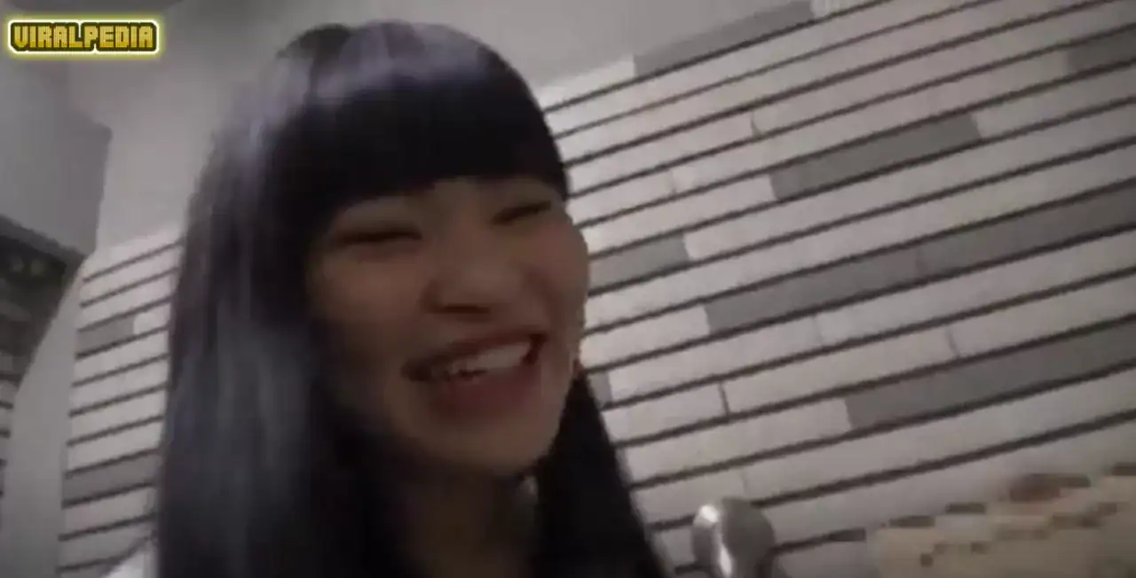 Wiwik Dua ABG Cantik yang Menggairahkan di Hotel