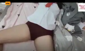 Mahasiswi Cantik Viral Beraksi Di Bus